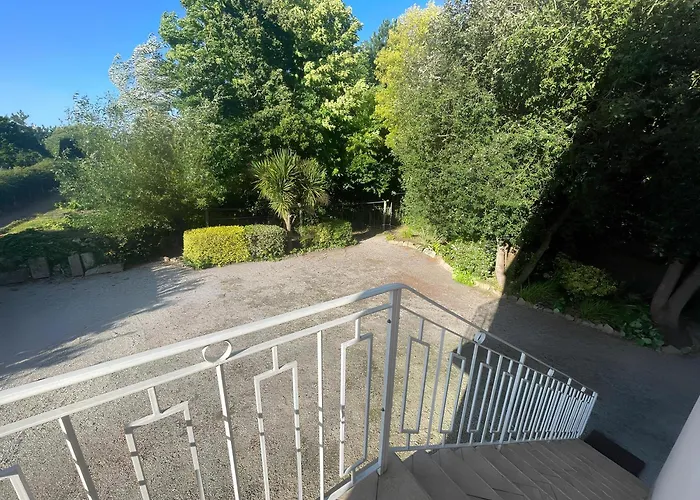Duplex Bellevue, Vue Mer, A 50M De La Plage!