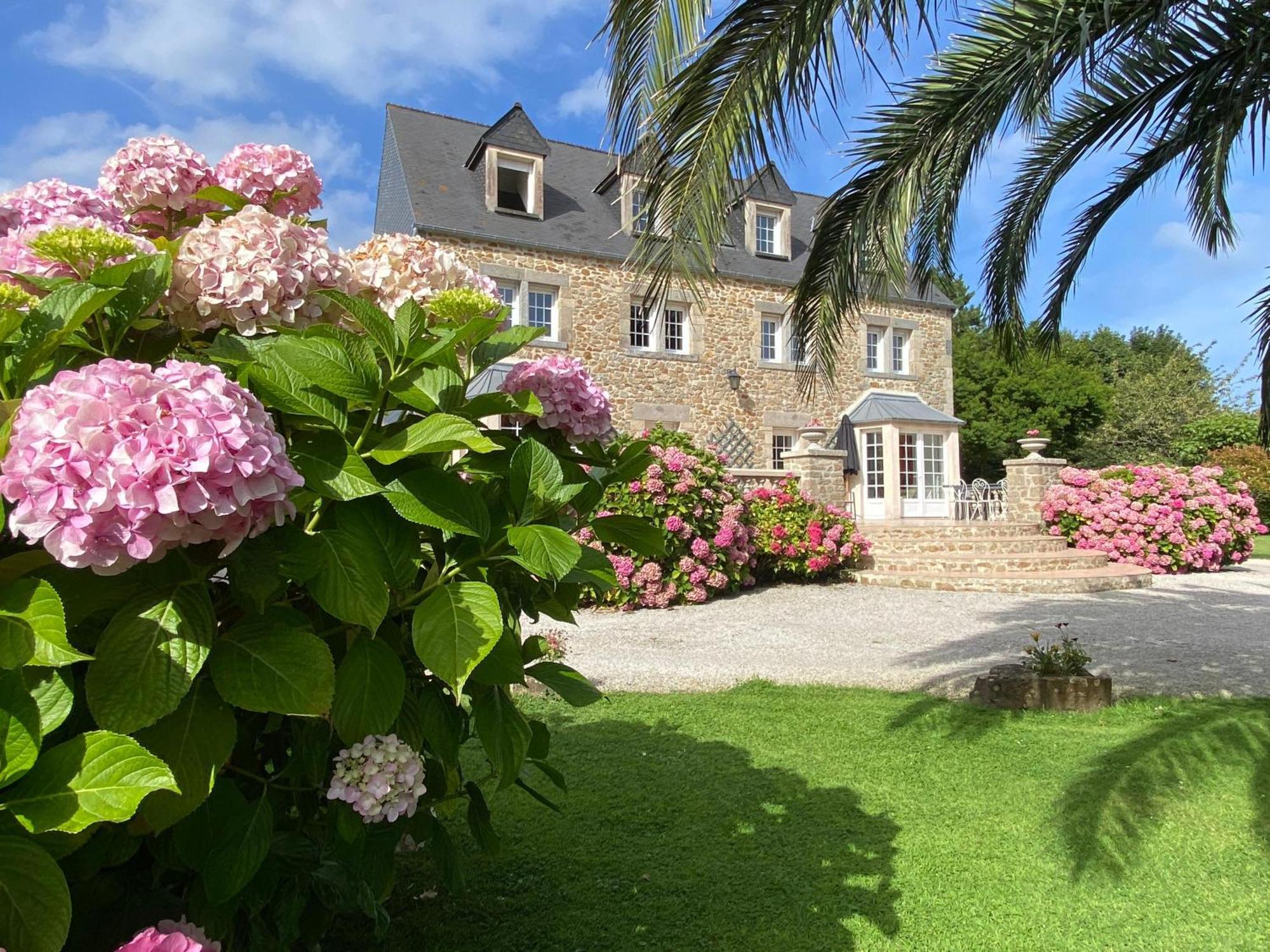 Apartment Duplex Bellevue, Vue Mer, A 50m De La Plage! Reville